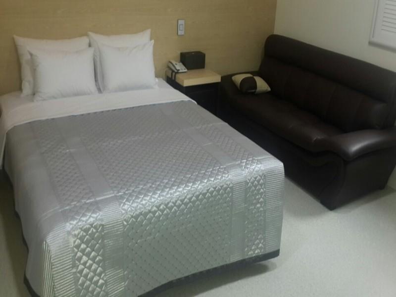 White Hotel Suwon Exterior photo